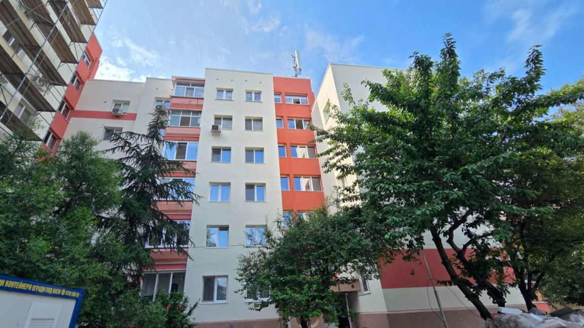 Саниран блок в район "Централен" пести разходи на 48 домакинства