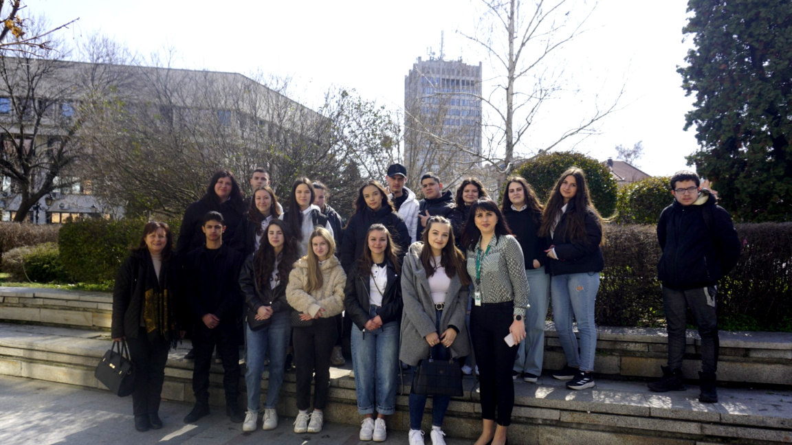 Видинска гимназия ще отбележи Световната седмица на парите