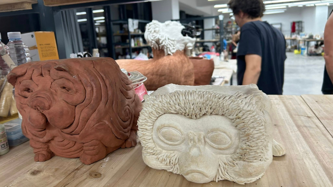 Тримесечна резиденция в Арт център Таоксичуан, град Дзиндеджен, Китай