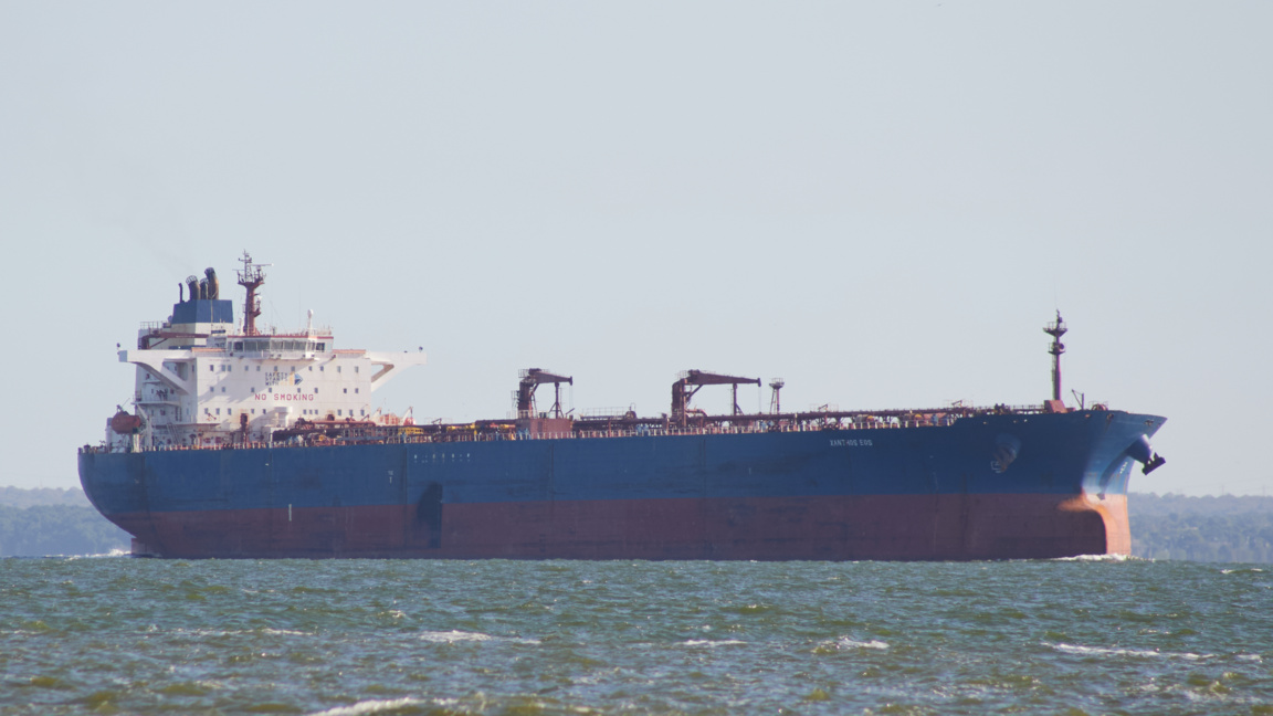 "Голдман Сакс": Петролният шок ще засегне най-много реактивното гориво и дизела