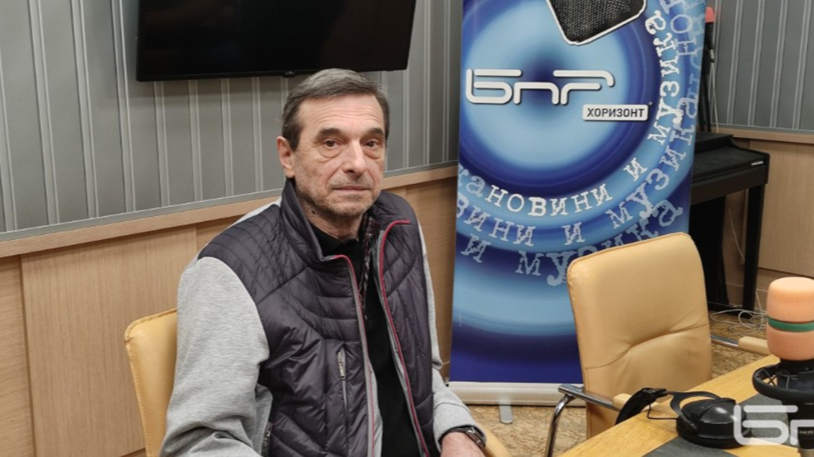 Димитър Манолов