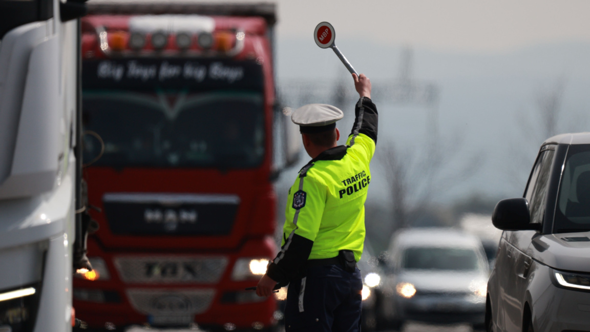 Heavy truck traffic toward Turkey at Kapitan Andreevo crossing