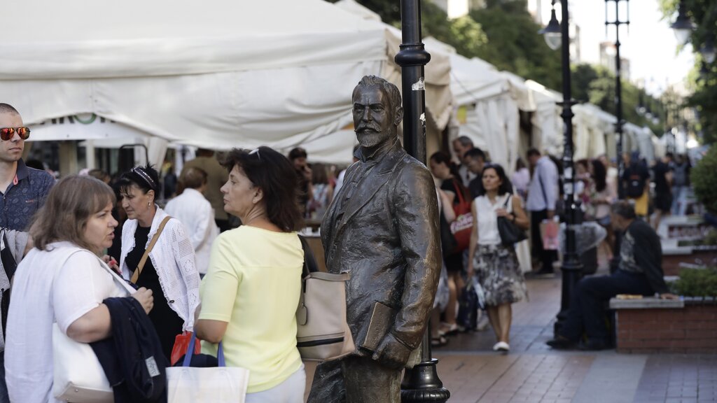 «Аллея книги - София» вновь интригует насыщенной литературной программой