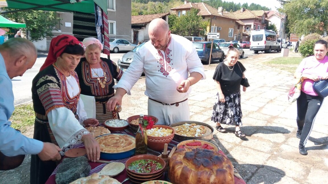 50-метров зелник на Международния фестивал "Балканска черга"