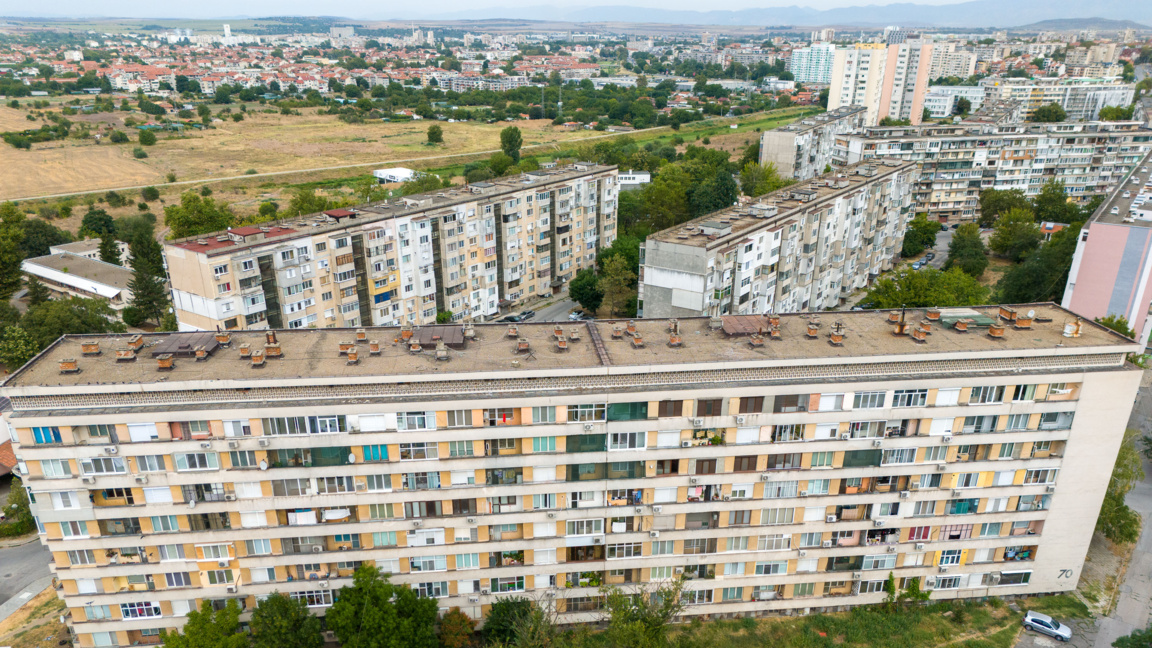 Обновяват още 10 жилищни сгради в Ямбол с евросредства