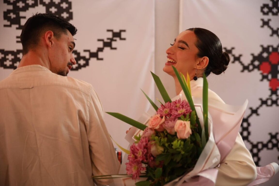 "Мечти между думите" – първо арт представяне на Енджи Туфа в Тирана