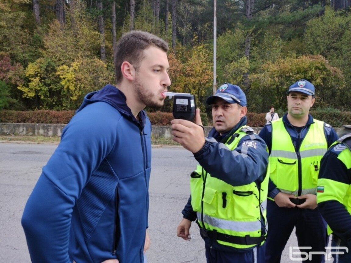 Полицията засилва проверките си за предстоящия студентски празник.