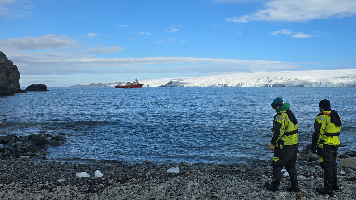 Bulgarisches Forschungsschiff verlässt die Antarktis 
