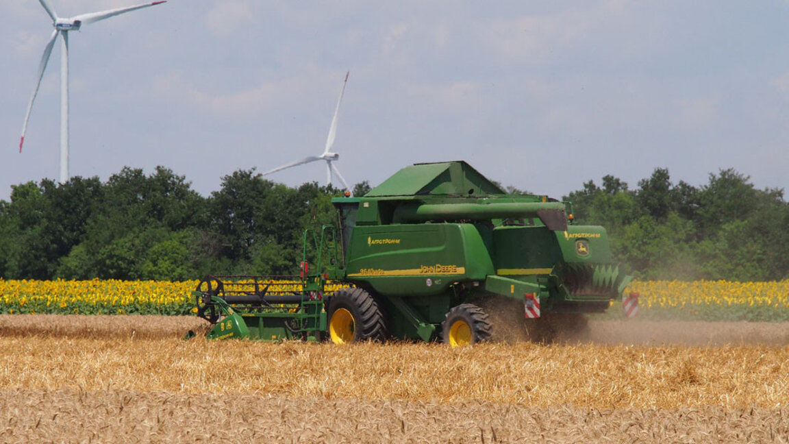 Слаб род кукуруза и сунцокрета у Бугарској