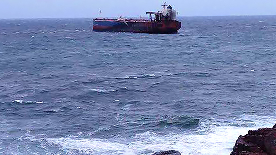 Българските служби провеждат операция по спасяване на кораба "Kairos"