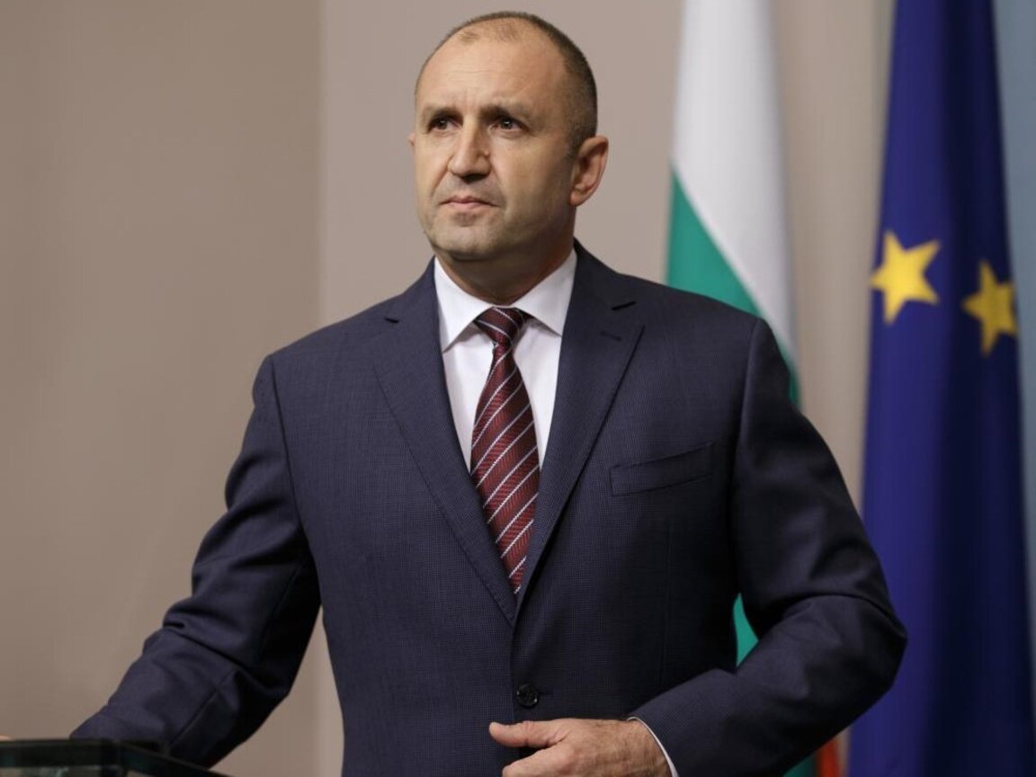 President Radev thanks South Africa for lifting short-term visas for Bulgarians
