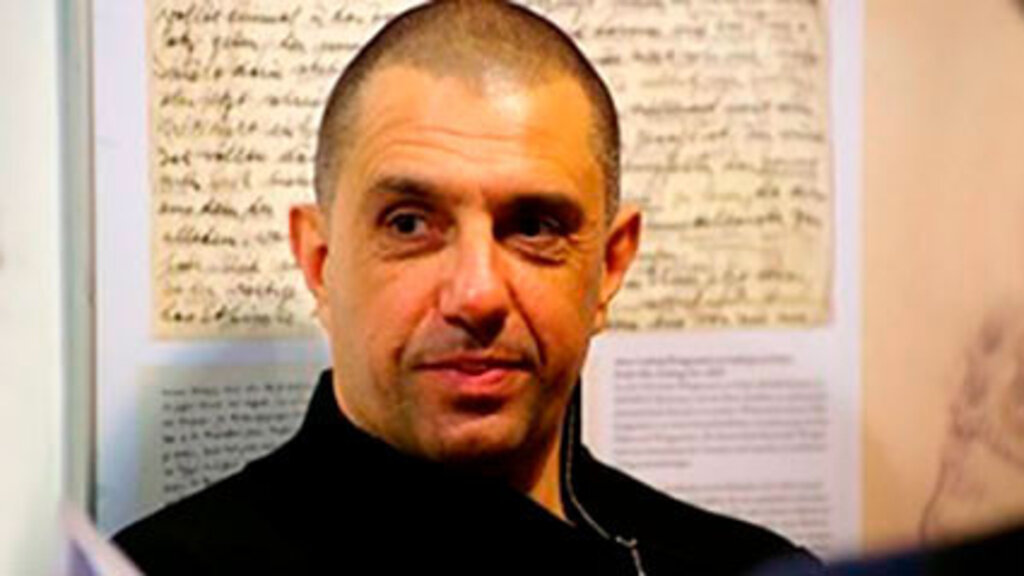 Предпролетно Юрий Дачев ни допуска в своята "Есенна градина"