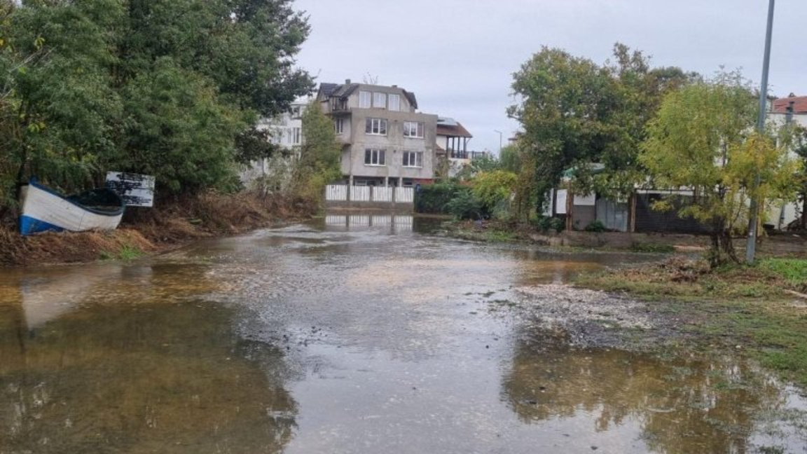 Гелеменово изгони "Напоителни системи", МЗХ сезира прокуратурата