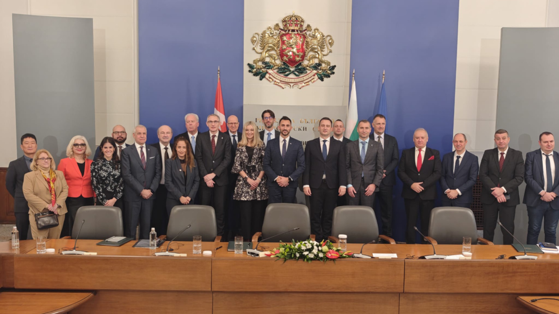 La Bulgarie signe un accord sur les nouveaux réacteurs à Kozlodouy