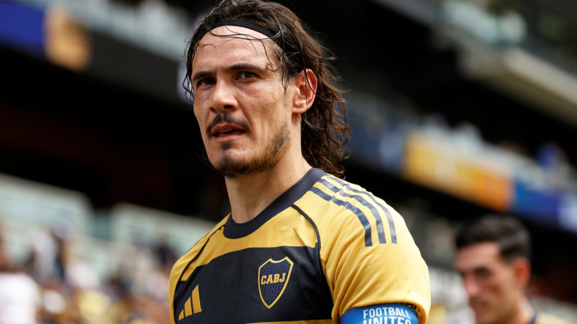 Кавани с екипа на Бока Хуниорс