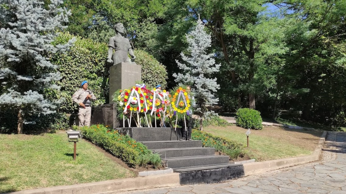 Пловдив се прекланя пред паметта на Апостола