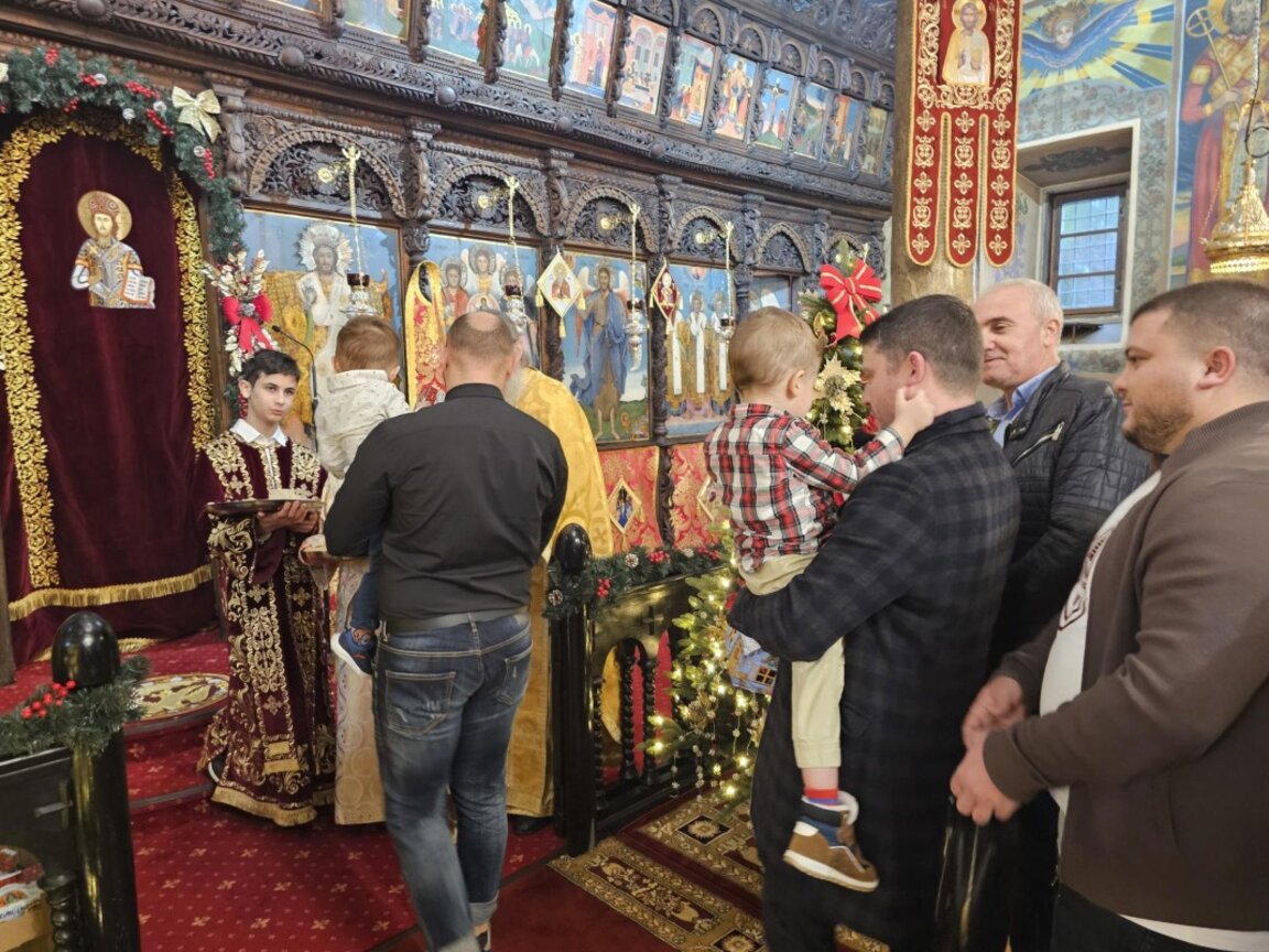 Сливенският митрополит Арсений: Да отворим умовете и сърцата си за Христос, и да живеем в братолюбие
