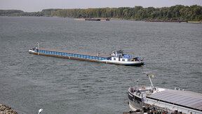 Kritischer Pegel der Donau erschwert Schifffahrt