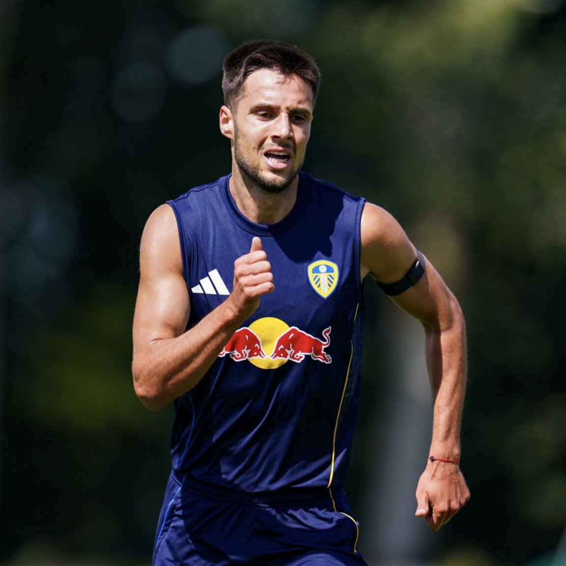 Илия Груев тренира упорито в предсезонната подготовка.