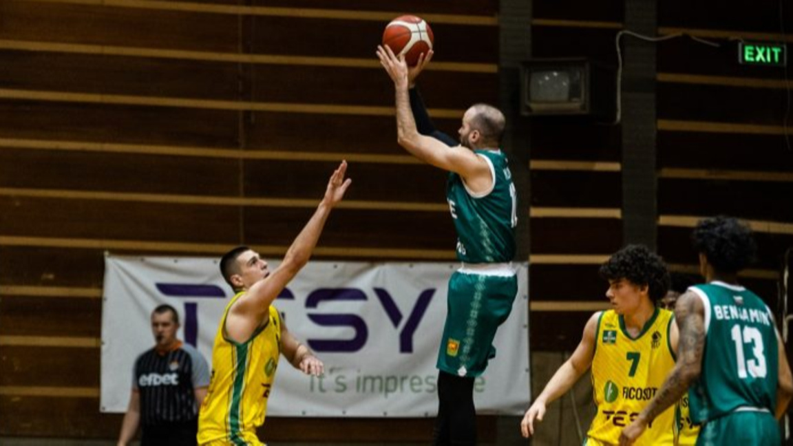 Шумен загуби от Берое за Купата на Бълга...