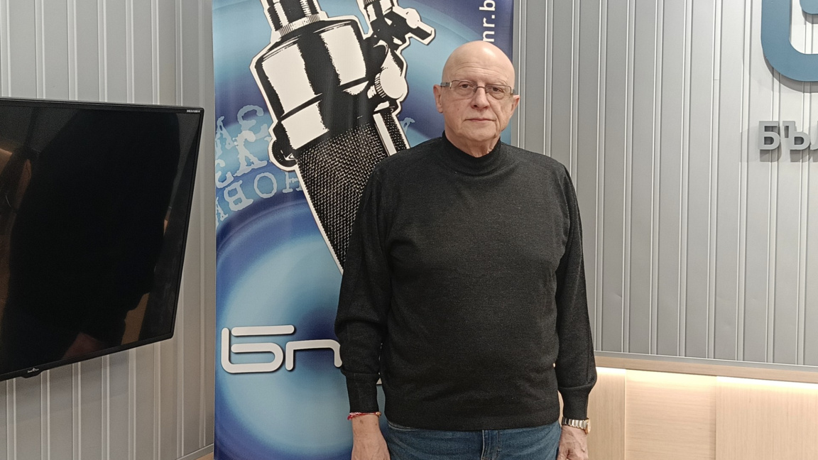 Проф. Валентин Колев