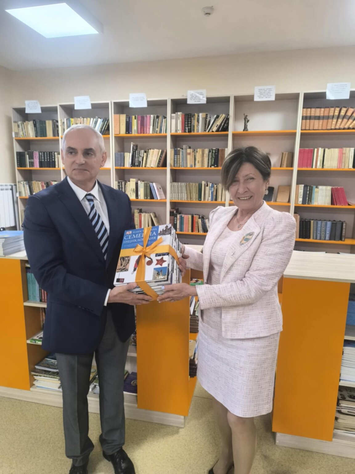 СУ "Цар Симеон Велики" във Видин откри дарителска кампания за книги