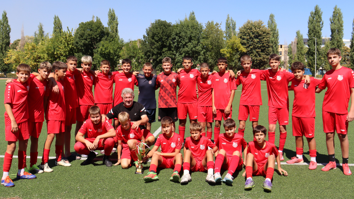 ФК „Хасково“ спечели купата на Детския футболен турнир „Богомил Попов“