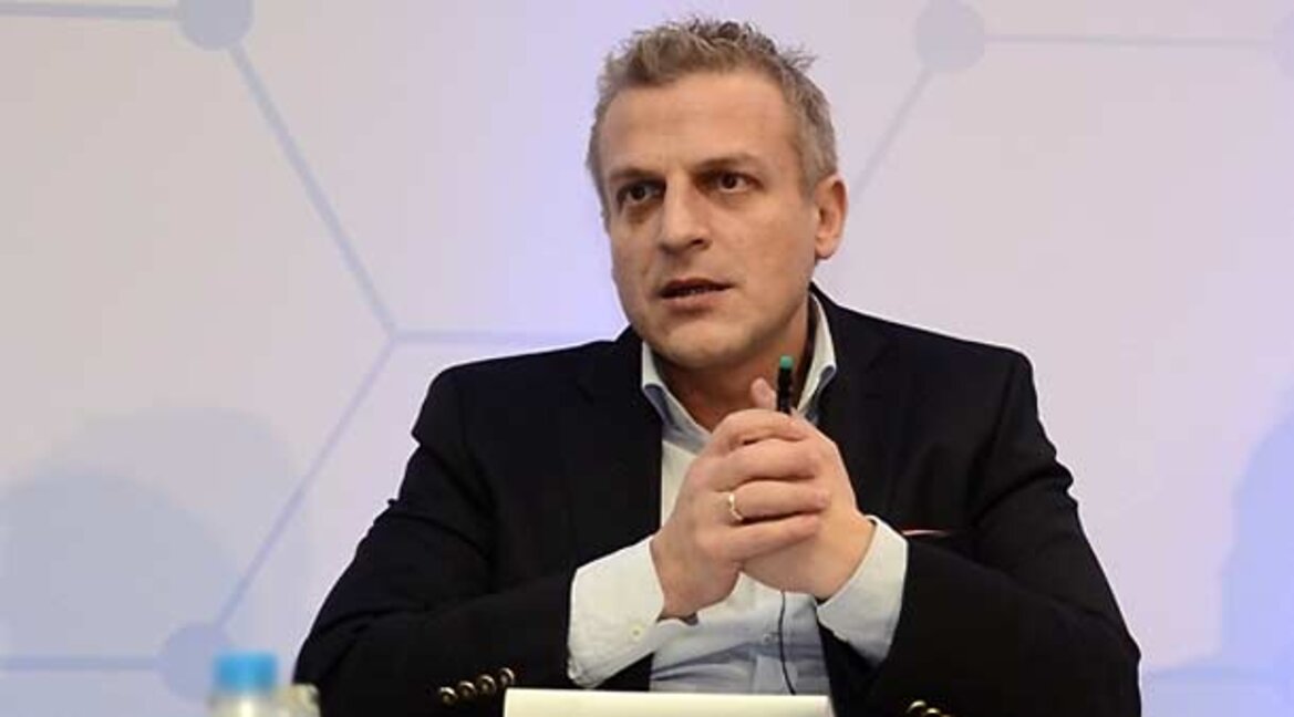 Петър Москов: Автотранспортните линии да се отдадат на частни оператори