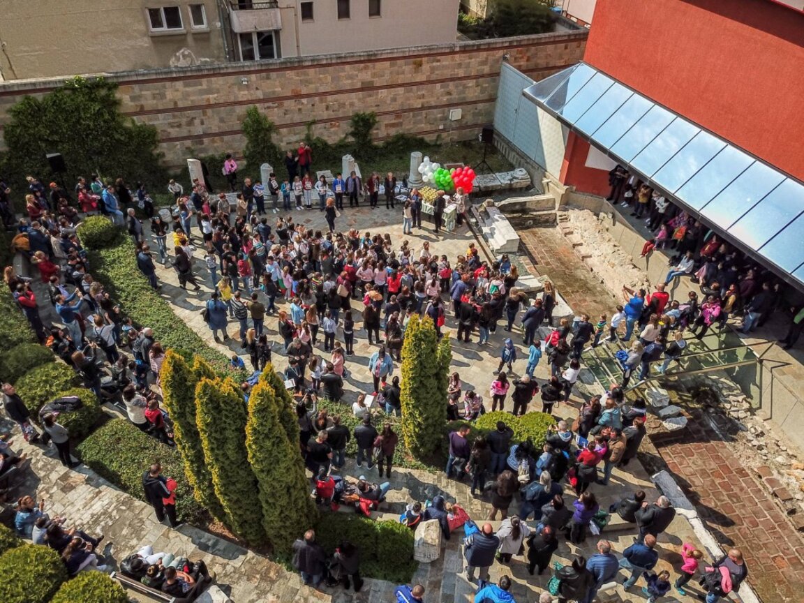 Млади математици показват знания на финални състезания в Стара Загора