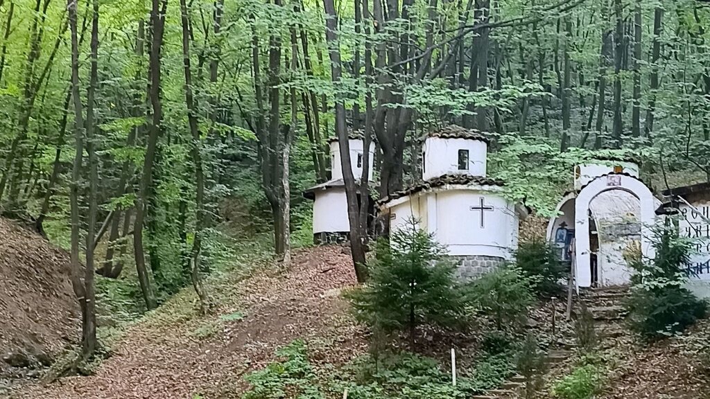 Kishäza „Të Gjithë Shenjtorët“ në malin Ljulin