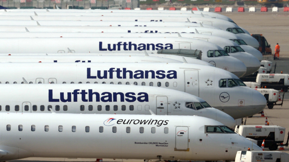 "Луфтханза" може временно да приземи 20 самолета заради скъпите горива