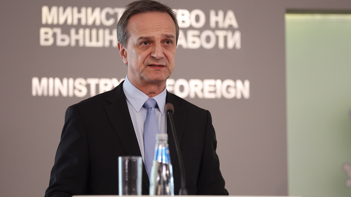 МИД: Отмечена чрезвычайно высокая явка за границей