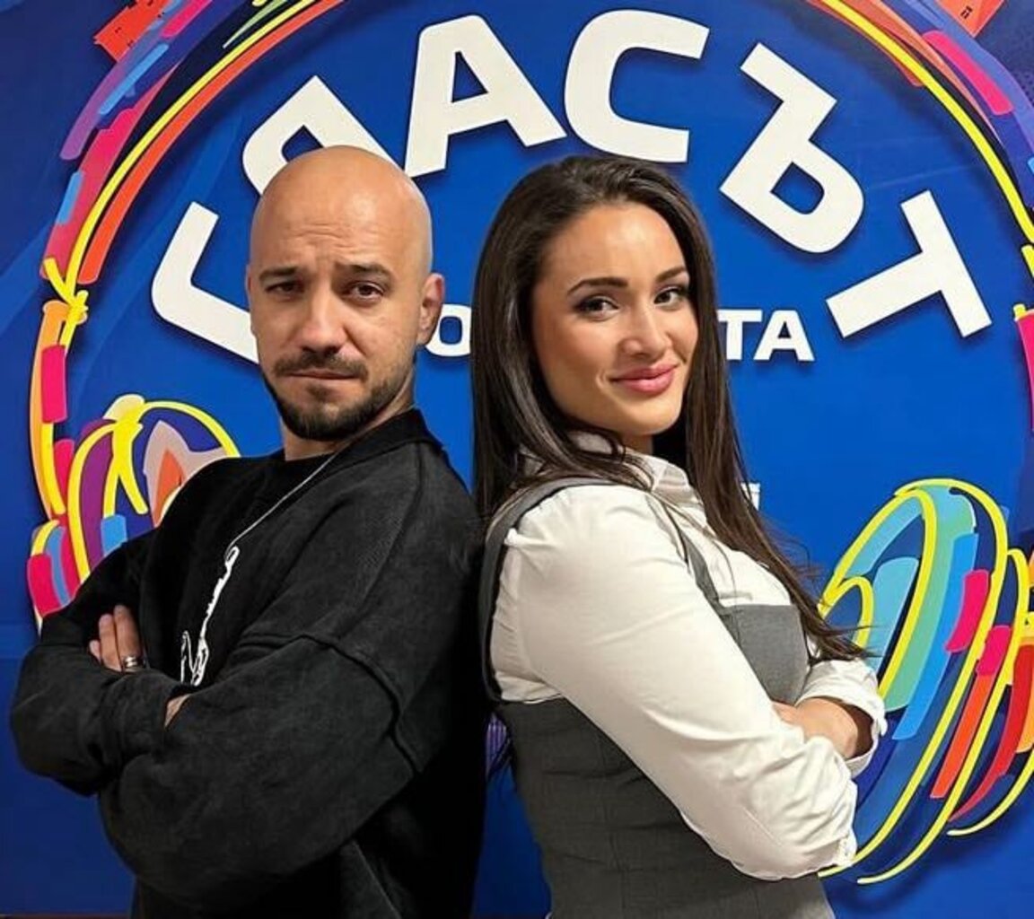 Крис Илиев и народната певица Теди Еротеева
