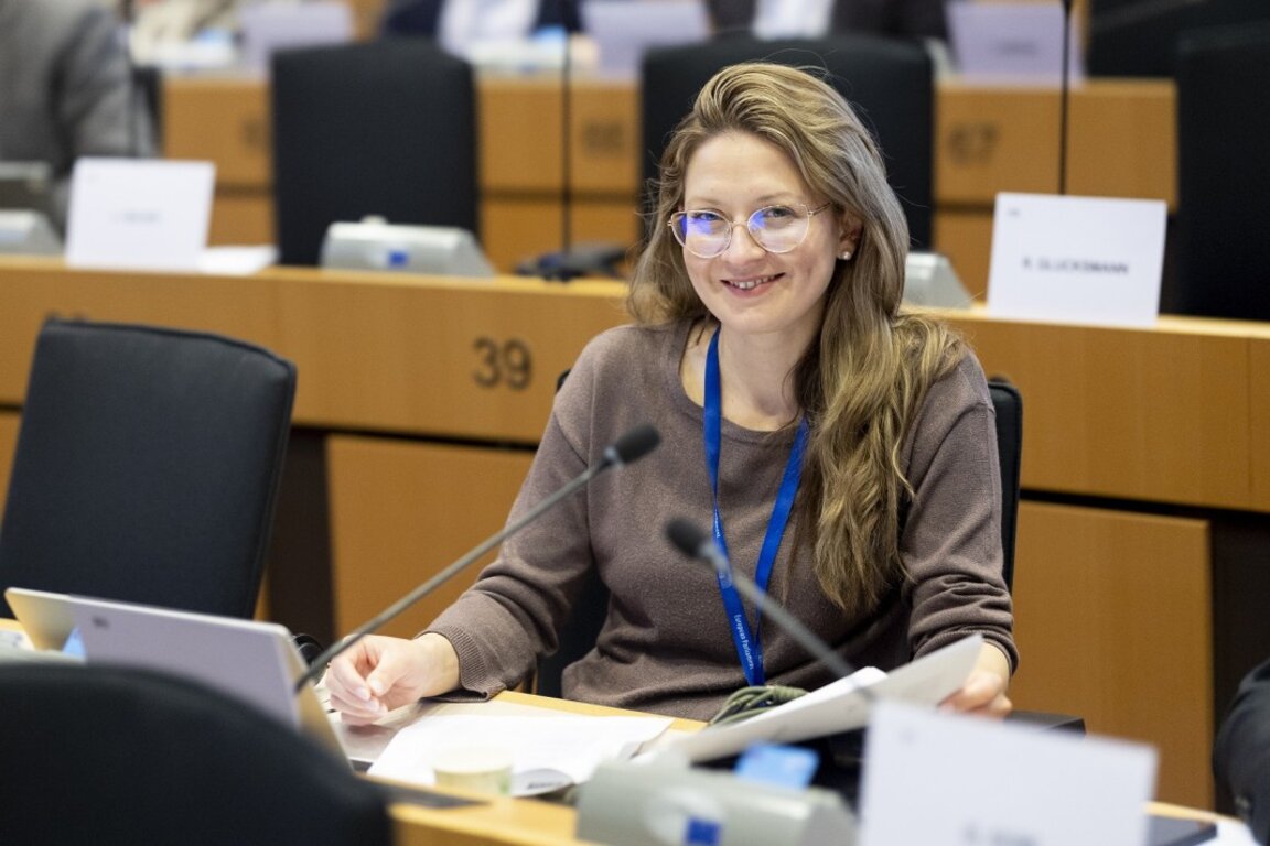 Цветелина Пенкова
