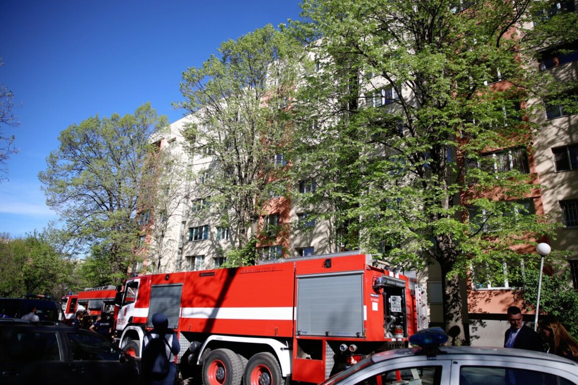Трима души са загинали при пожар в столичния квартал "Люлин"