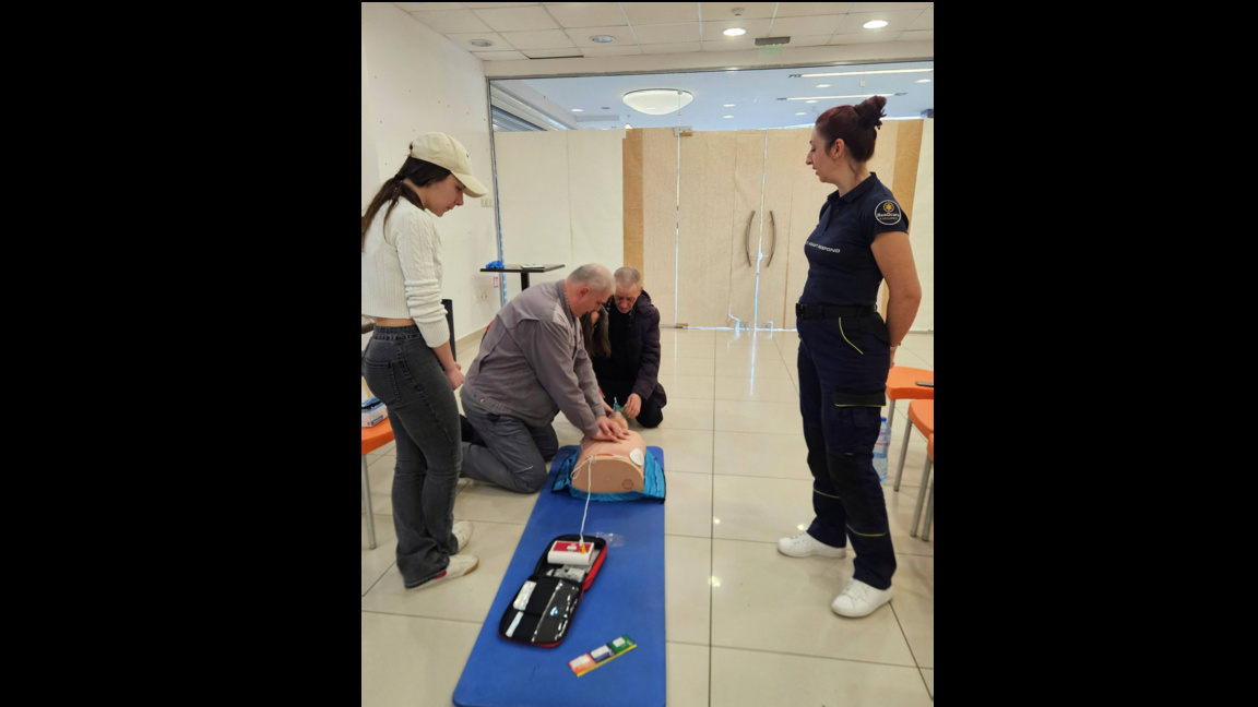 Над 40 са обучените за работа с автоматичен дефибрилатор във Видин