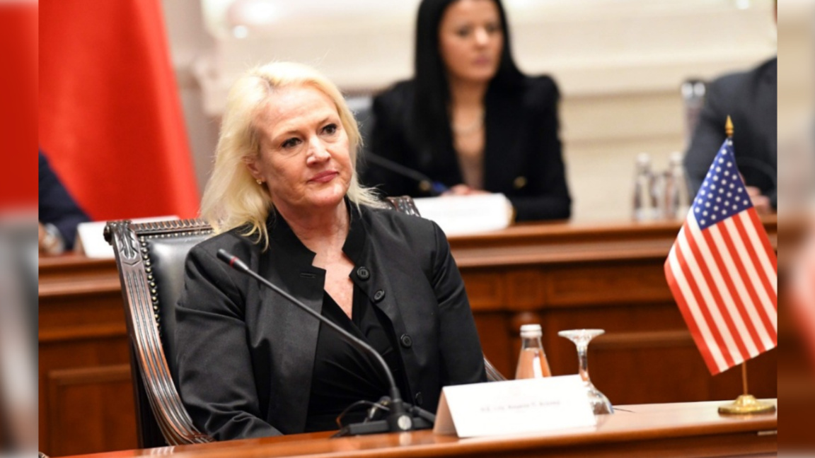 SHBA mbështesin bisedimet mes Shkupit dhe Sofjes, por nuk janë ndërmjetës