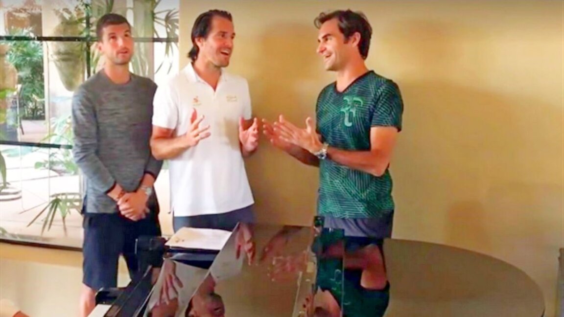 Григор, Томи и Роджър по време на изпълнението си.