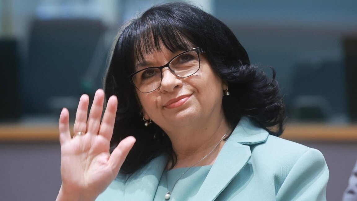 Правителството ще отправи официално искане за изготвяне на извънредни конвергентни доклади от ЕК и ЕЦБ