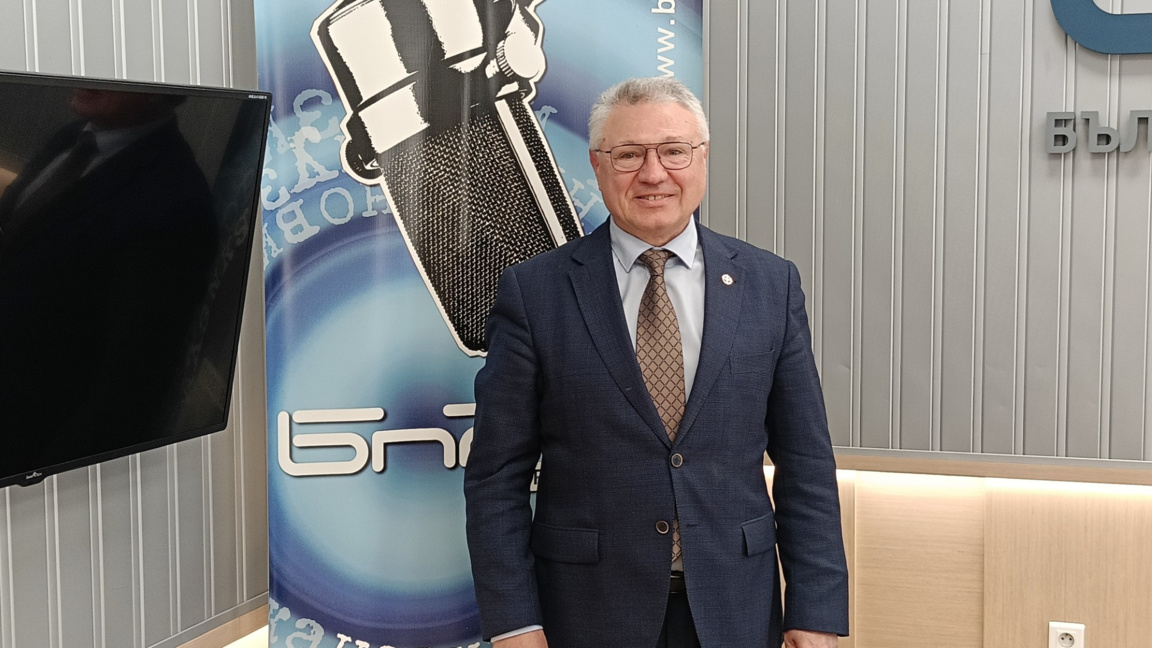 Велизар Шаламанов