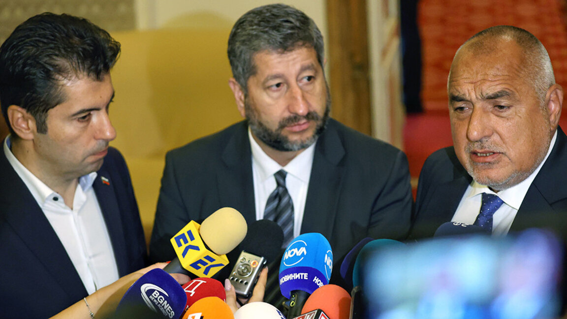 АФП за ситуацията в България: Световни шампиони по избори