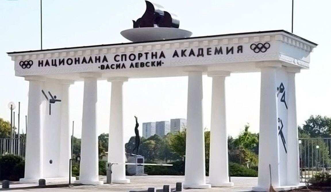 Увеличени са местата за специалността "Медицинска сестра" в НСА