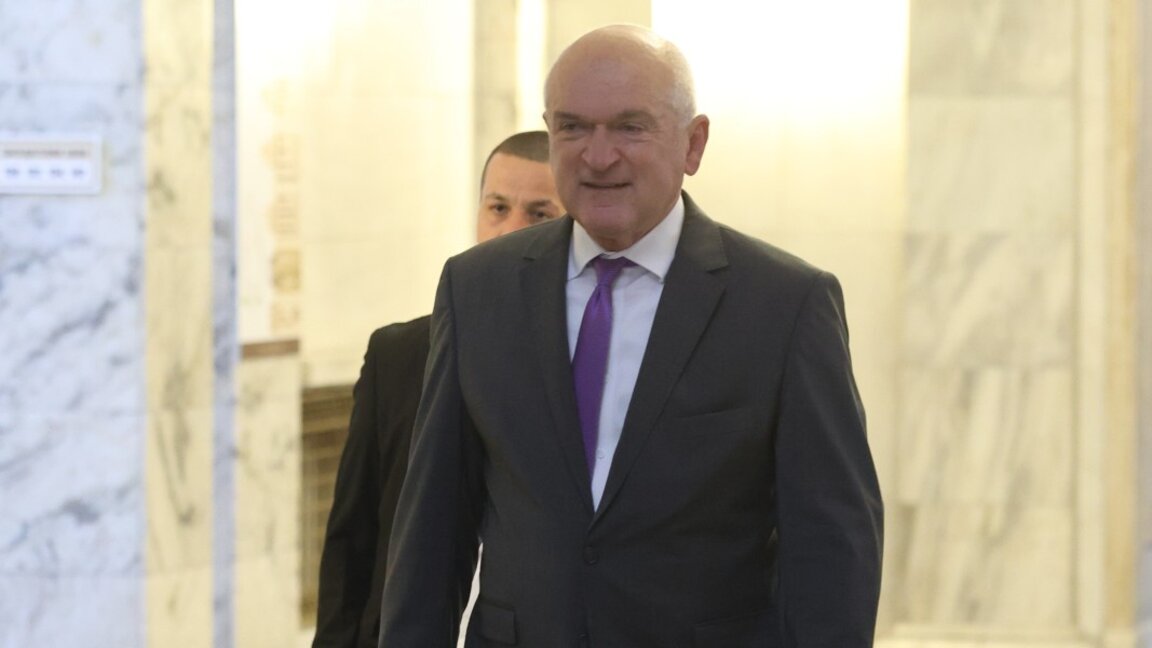 Главчев предлага: На ГКПП-тата камионите да се разделят на такива от ЕС и от трети страни