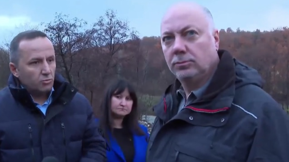 Премиерът посети Симитли заради усложнената обстановка от валежите