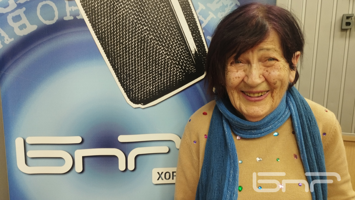 Весела Люцканова