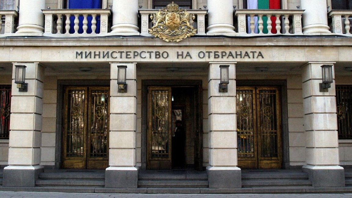 Bulgaristan, Kosova'daki NATO misyonuna 100 kişilik askeri personel gönderecek