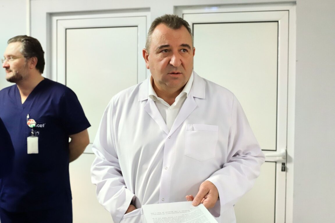 Директорът на "Пирогов" д-р Валентин Димитров