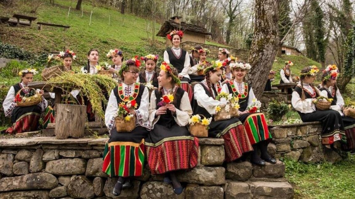 Ziua Sfântului Lazăr sărbătorită cu tradiționala lazărene la Tryavna