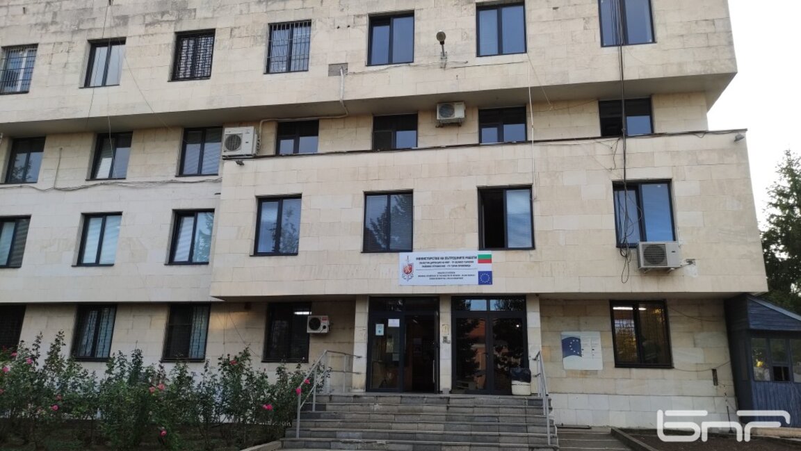 Mъж предложи алкохол на непълнолетни и го арестуваха