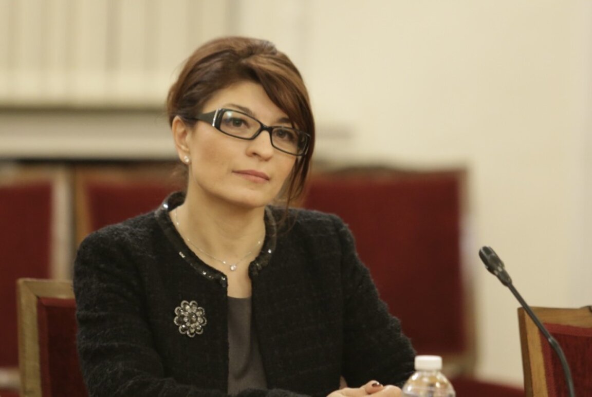 Десислава Атанасова